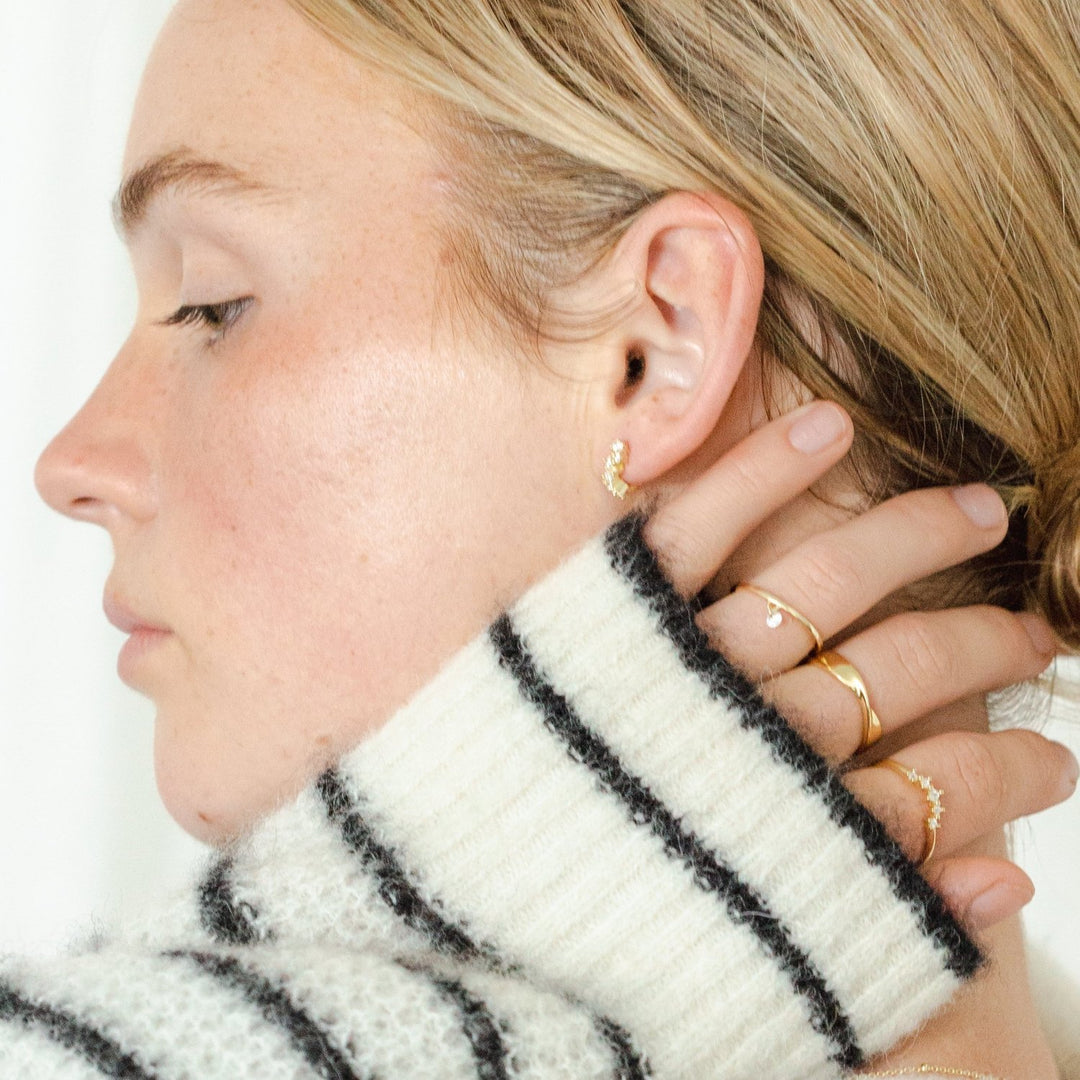 Heather Gold Stone Cluster Huggie Earrings- Quill Fine Jewelry