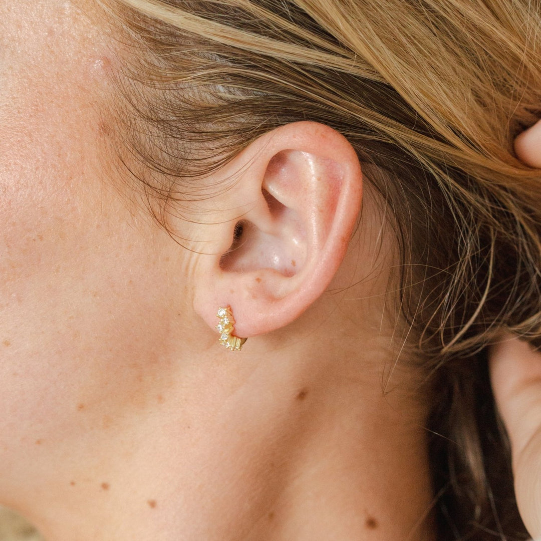 Heather Gold Stone Cluster Huggie Earrings- Quill Fine Jewelry