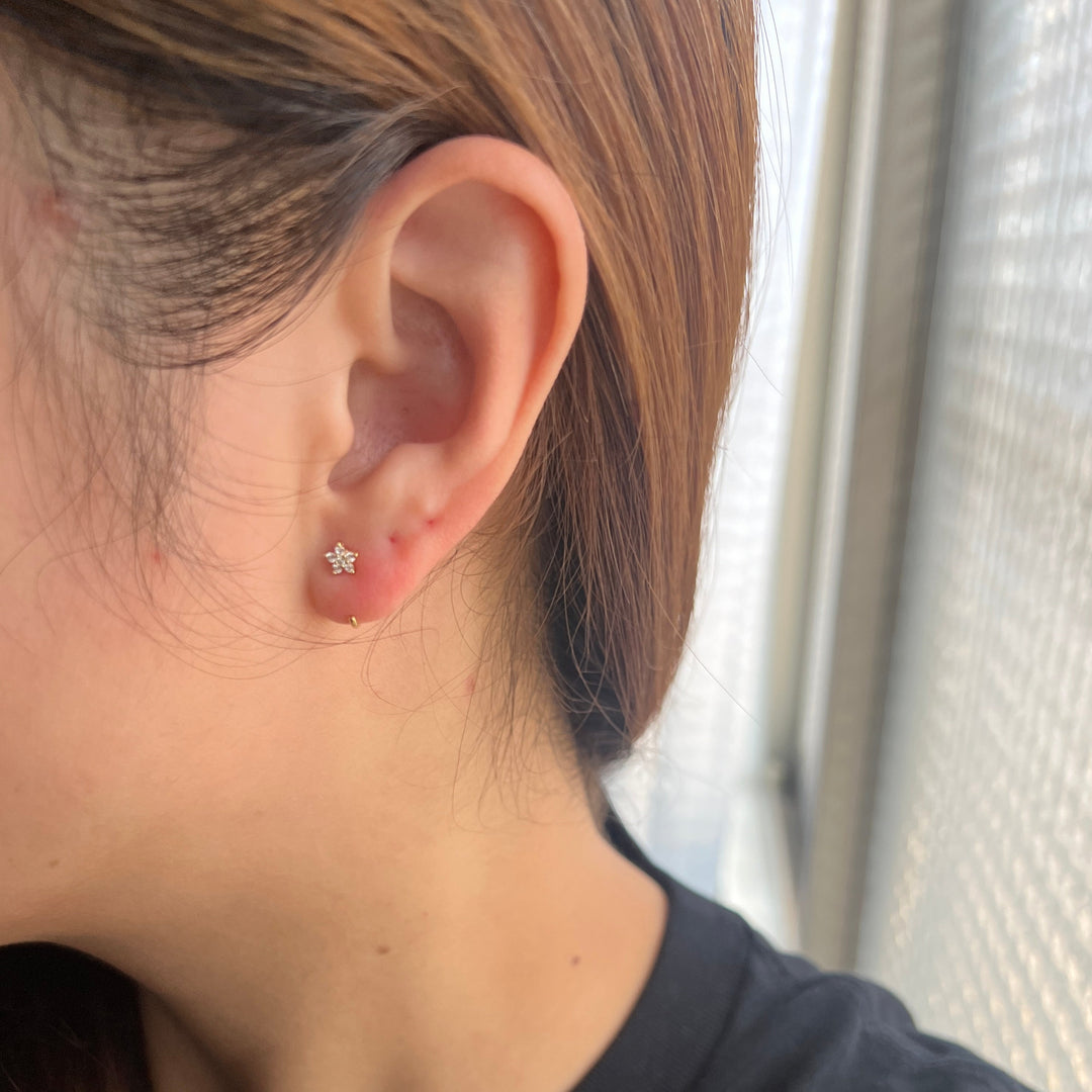 Miku Star Gold Huggie Earrings- Quill Fine Jewelry