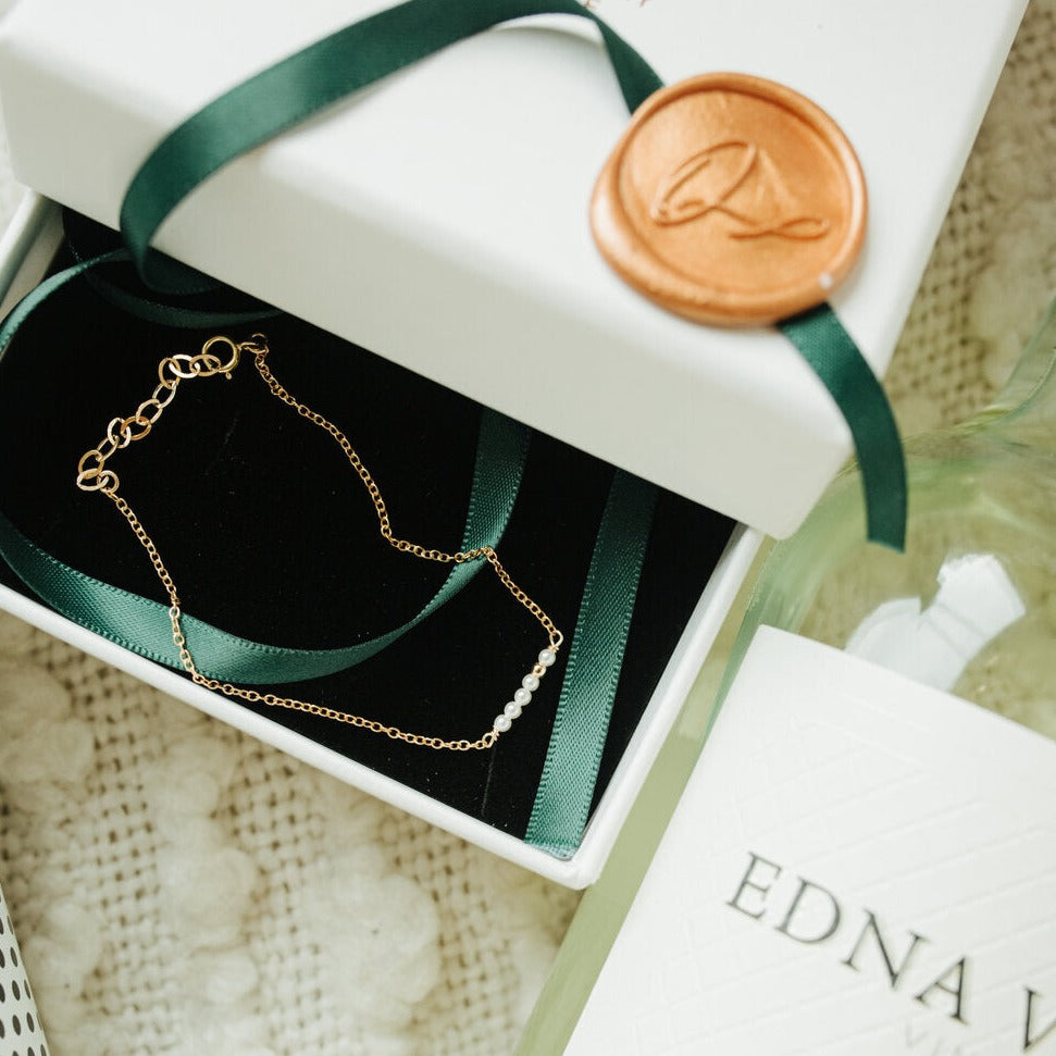 Pearl Bar Gold Bracelet- Quill Fine Jewelry