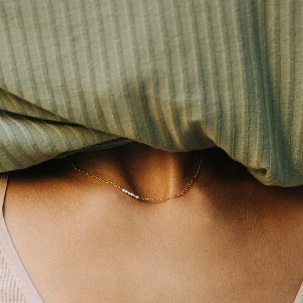 Pearl Bar Necklace- Quill Fine Jewelry