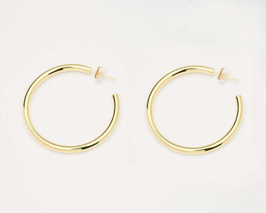 Amor Gold Hoop Post Earrings- Quill Fine Jewelry