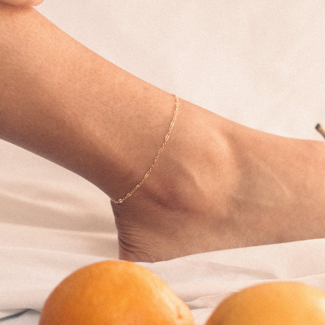Luna Sequin Gold Chain Anklet- Quill Fine Jewelry