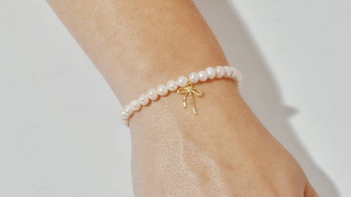 Alice 14k Gold Vermeil Delicate Sparkle Bow Open Ring