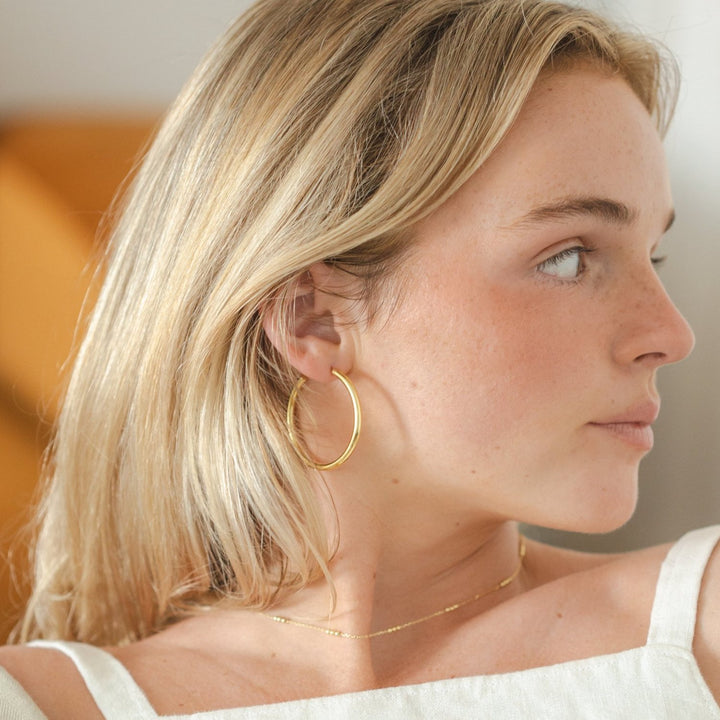 Amor Gold Hoop Post Earrings- Quill Fine Jewelry 