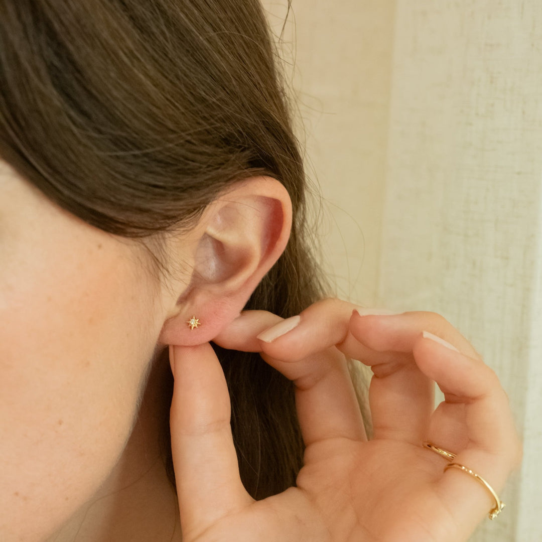 Aura Gold Star Stud Earrings- Quill Fine Jewelry