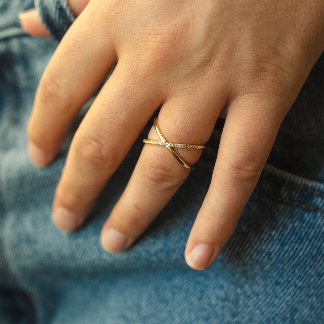 Fay Gold X Ring- Quill Fine Jewelry