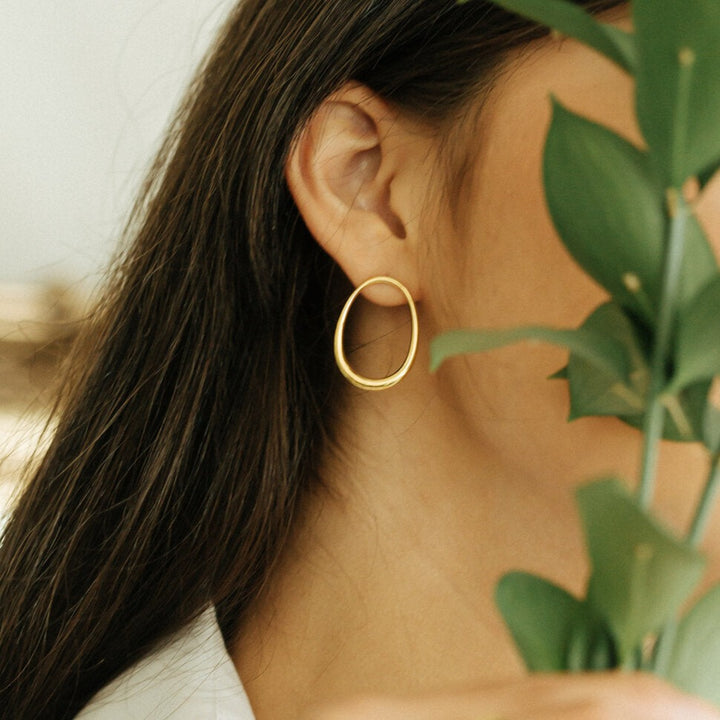 Audrey Post Earrings- Quill Fine Jewelry