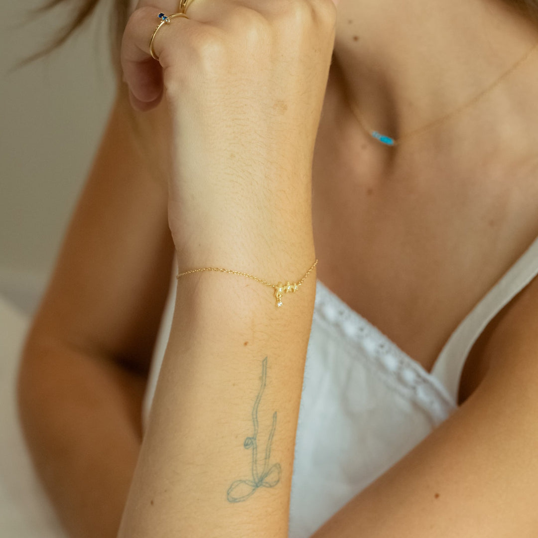 Stella Triple Stars Gold Charm Bracelet- Quill Fine Jewelry